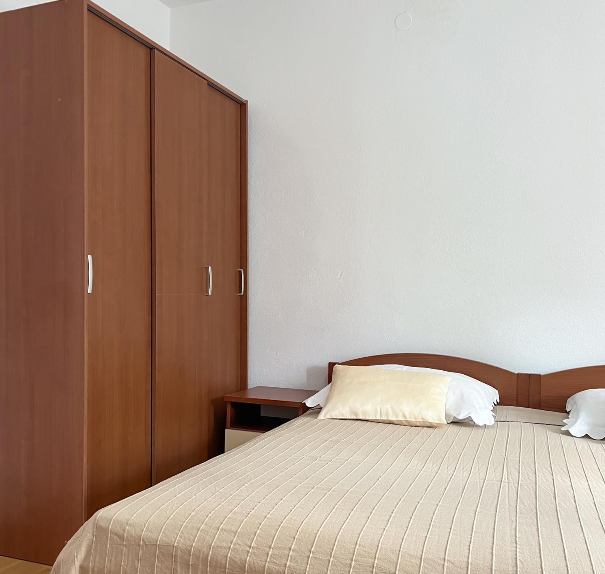 Seaside Apartments And Rooms Башка-Вода Екстер'єр фото