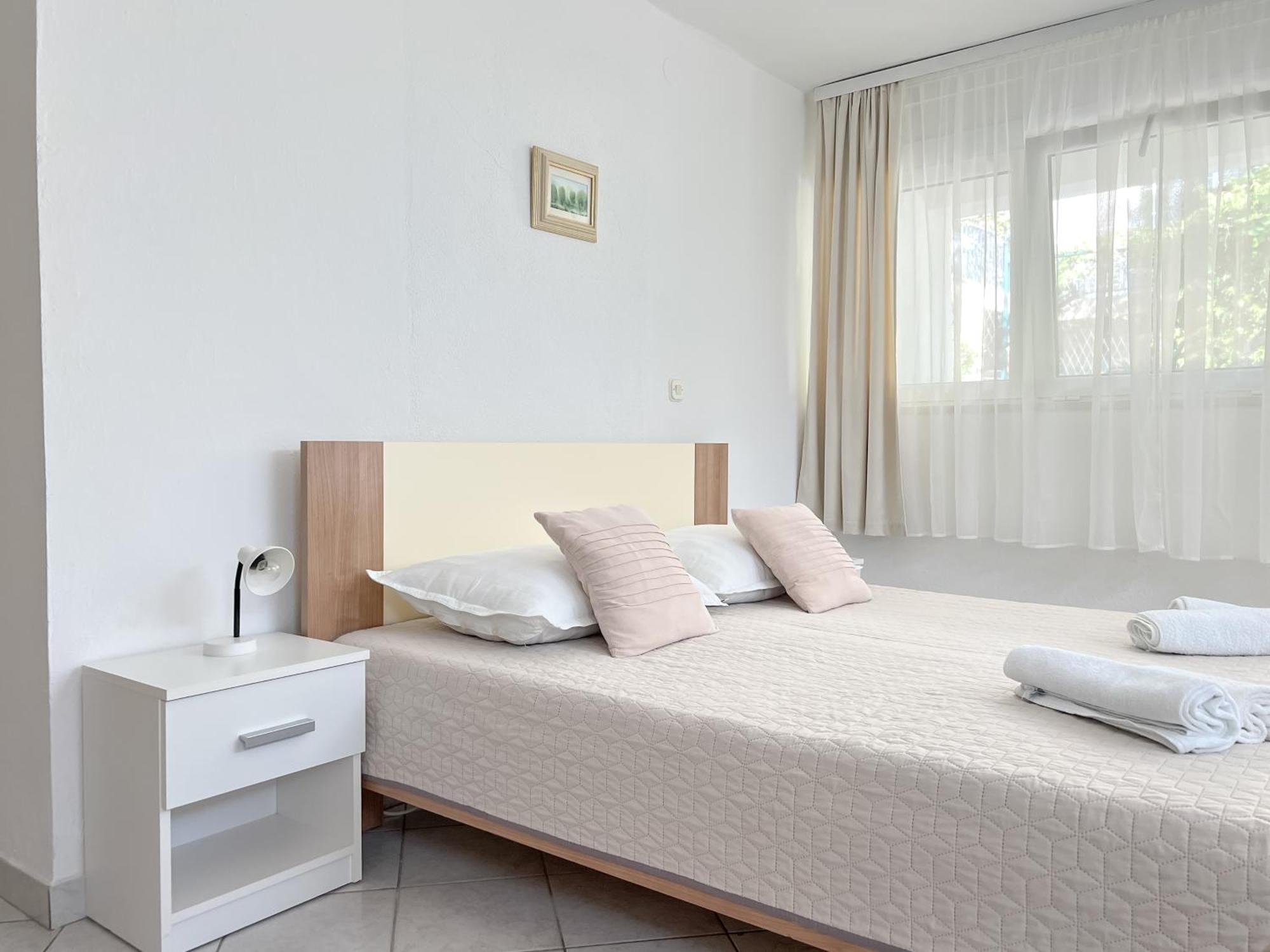 Seaside Apartments And Rooms Башка-Вода Екстер'єр фото